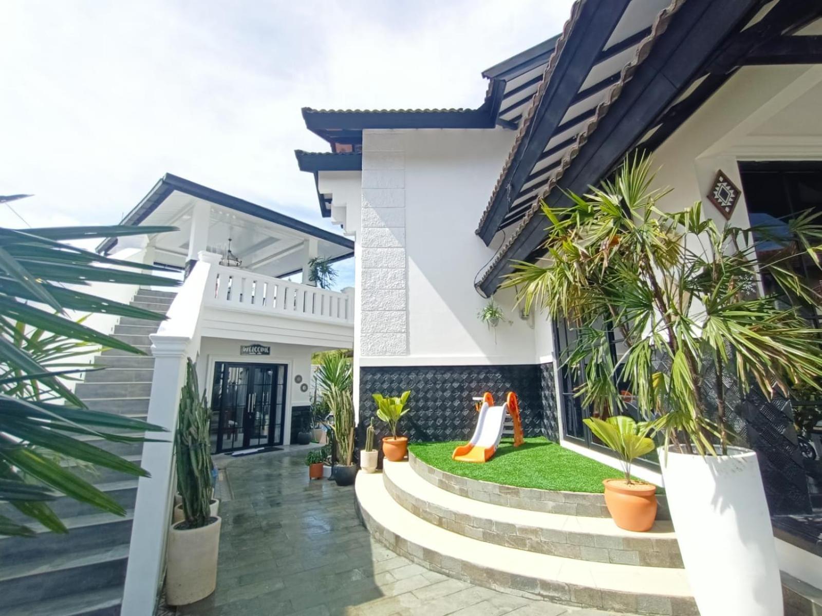 Villa Kota Bunga Malini 10 Cikundul Eksteriør billede
